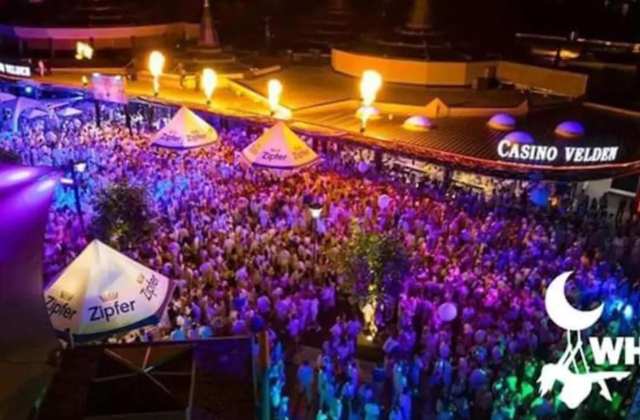 Velden - Right In The Center With Private Parking *